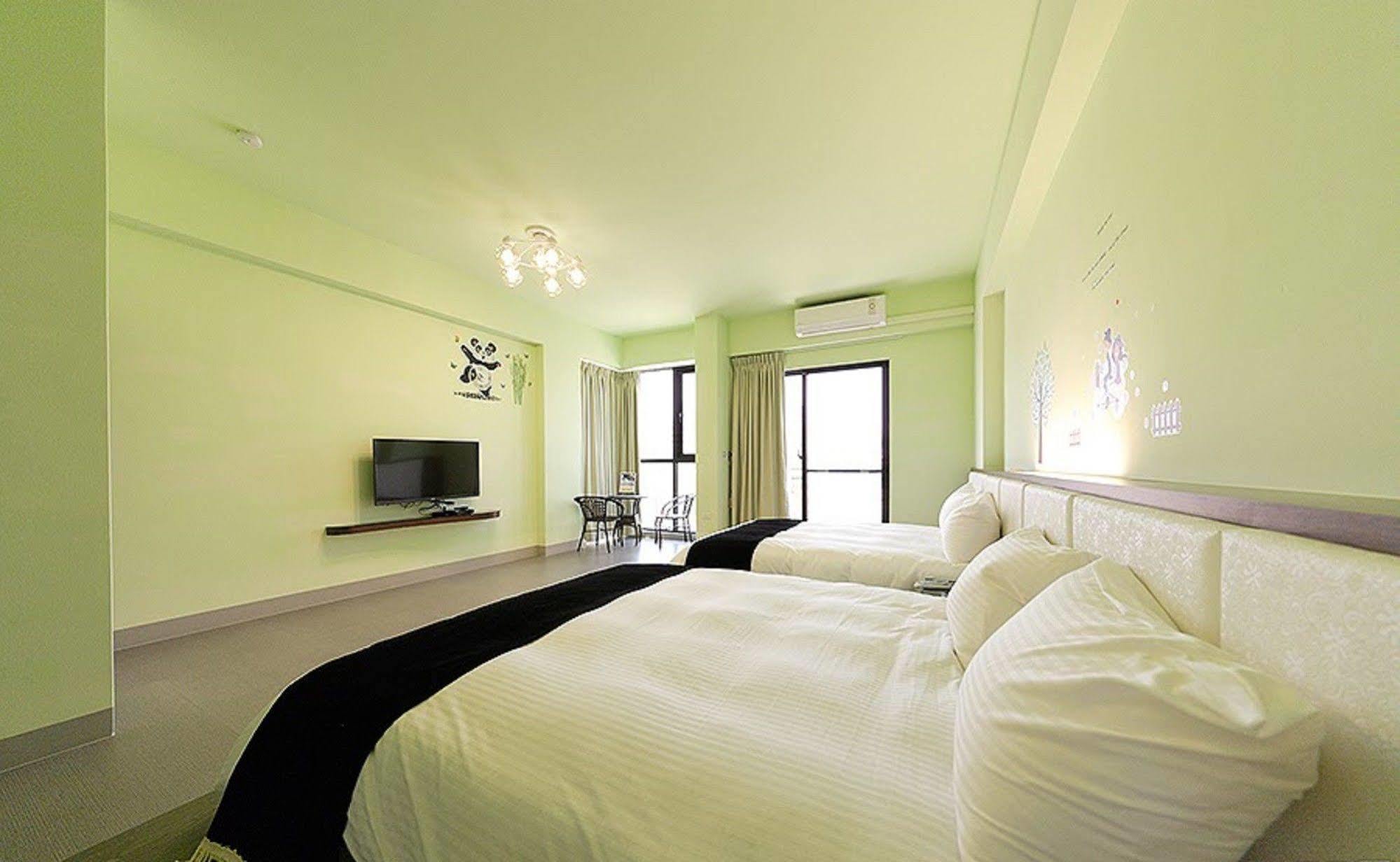 Mirage Bed and Breakfast Magong Buitenkant foto